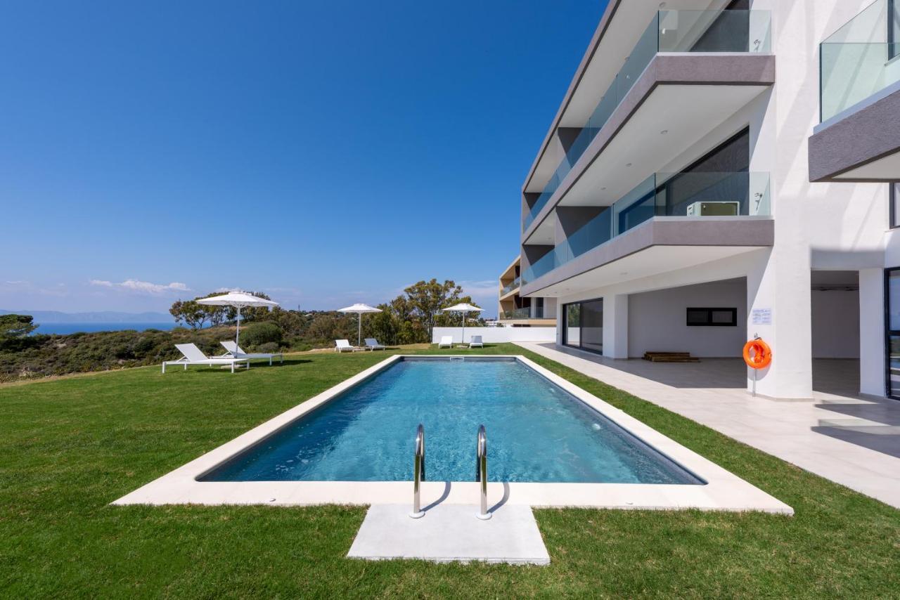 Aquarama Pool Apts. Apartment *