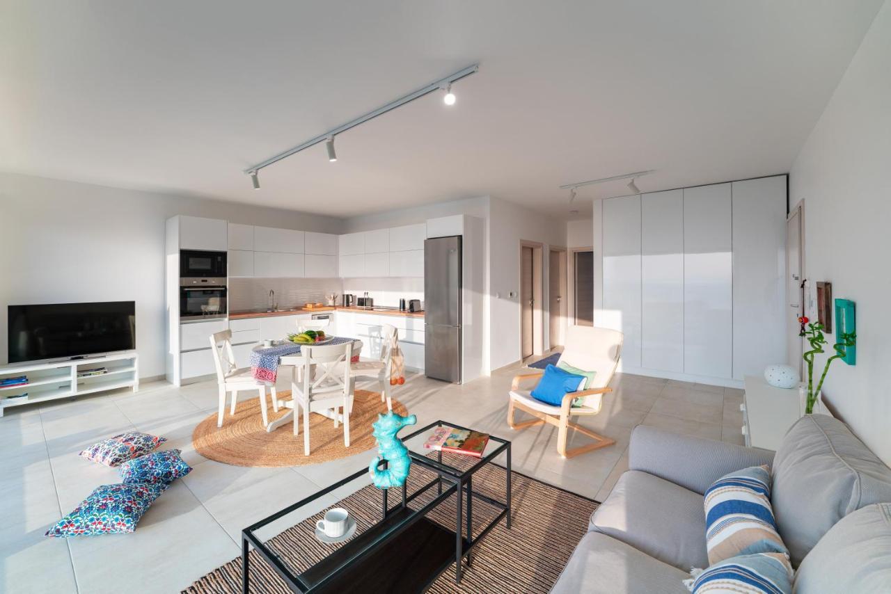 Apartment Aquarama Pool Apts.